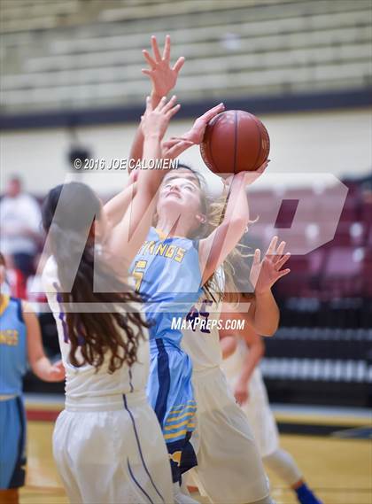 Thumbnail 2 in Edinburg vs McAllen Memorial (NEISD Invitational) photogallery.