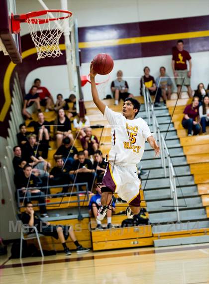 Thumbnail 1 in Thousand Oaks @ Simi Valley photogallery.