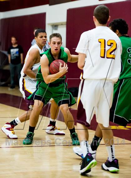 Thumbnail 1 in Thousand Oaks @ Simi Valley photogallery.