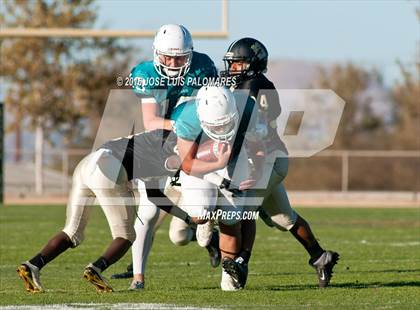 Thumbnail 1 in Sultana @ Hesperia photogallery.