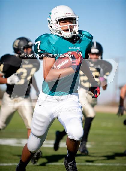 Thumbnail 2 in Sultana @ Hesperia photogallery.