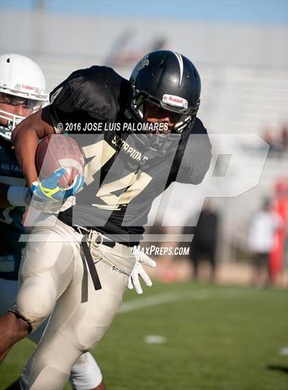 Thumbnail 1 in Sultana @ Hesperia photogallery.