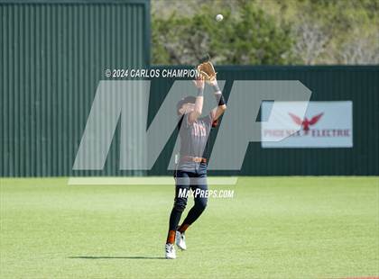 Thumbnail 1 in United vs. Hutto (LISD Tournament) photogallery.