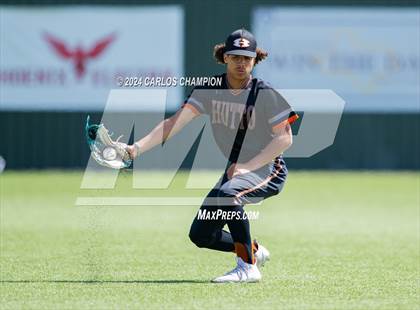 Thumbnail 2 in United vs. Hutto (LISD Tournament) photogallery.