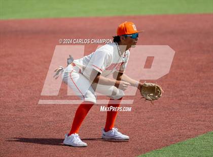 Thumbnail 2 in United vs. Hutto (LISD Tournament) photogallery.