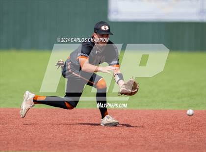 Thumbnail 1 in United vs. Hutto (LISD Tournament) photogallery.
