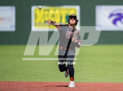 Thumbnail 3 in United vs. Hutto (LISD Tournament) photogallery.