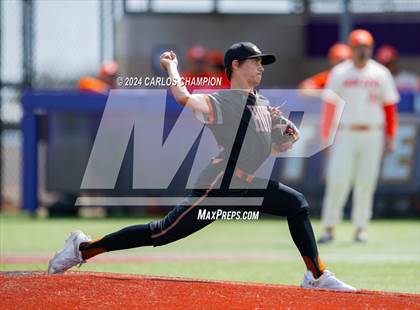 Thumbnail 2 in United vs. Hutto (LISD Tournament) photogallery.