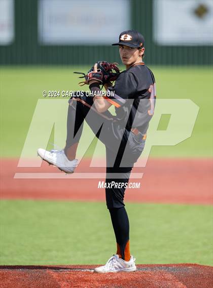 Thumbnail 2 in United vs. Hutto (LISD Tournament) photogallery.