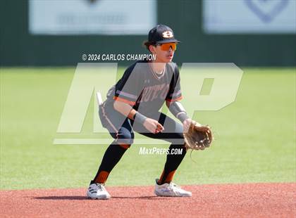 Thumbnail 3 in United vs. Hutto (LISD Tournament) photogallery.