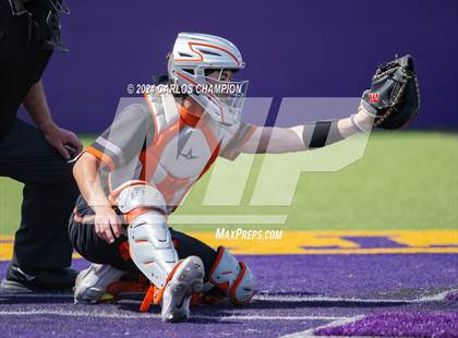 Thumbnail 3 in United vs. Hutto (LISD Tournament) photogallery.