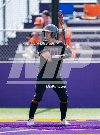 Thumbnail 2 in United vs. Hutto (LISD Tournament) photogallery.