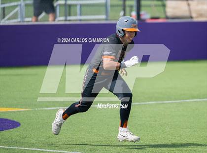 Thumbnail 2 in United vs. Hutto (LISD Tournament) photogallery.