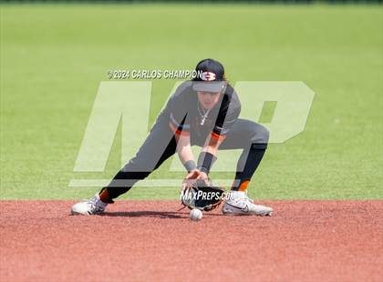Thumbnail 2 in United vs. Hutto (LISD Tournament) photogallery.