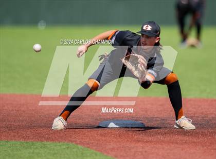 Thumbnail 2 in United vs. Hutto (LISD Tournament) photogallery.