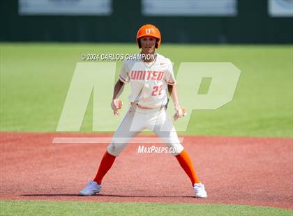 Thumbnail 3 in United vs. Hutto (LISD Tournament) photogallery.