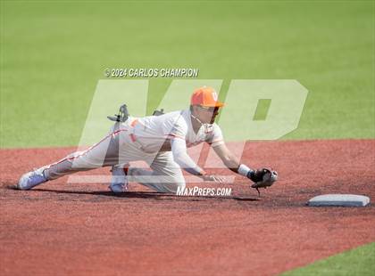 Thumbnail 1 in United vs. Hutto (LISD Tournament) photogallery.
