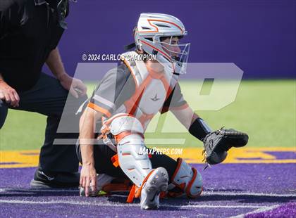 Thumbnail 2 in United vs. Hutto (LISD Tournament) photogallery.