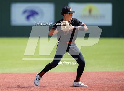 Thumbnail 1 in United vs. Hutto (LISD Tournament) photogallery.