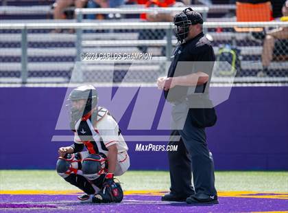 Thumbnail 1 in United vs. Hutto (LISD Tournament) photogallery.