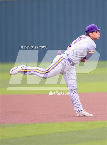 Thumbnail 2 in Grand Saline vs Edgewood photogallery.