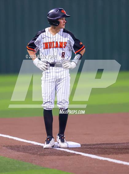 Thumbnail 3 in Grand Saline vs Edgewood photogallery.