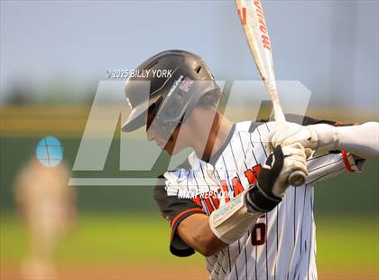 Thumbnail 3 in Grand Saline vs Edgewood photogallery.