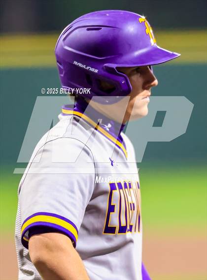 Thumbnail 1 in Grand Saline vs Edgewood photogallery.