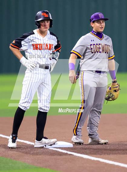 Thumbnail 2 in Grand Saline vs Edgewood photogallery.