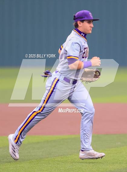 Thumbnail 2 in Grand Saline vs Edgewood photogallery.