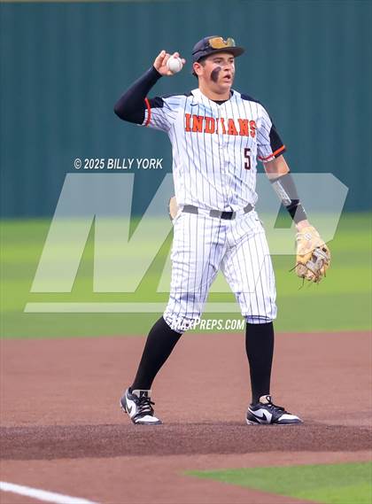 Thumbnail 2 in Grand Saline vs Edgewood photogallery.