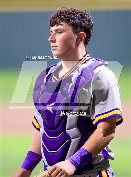 Thumbnail 2 in Grand Saline vs Edgewood photogallery.