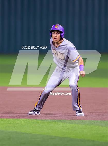Thumbnail 2 in Grand Saline vs Edgewood photogallery.