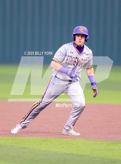 Thumbnail 1 in Grand Saline vs Edgewood photogallery.