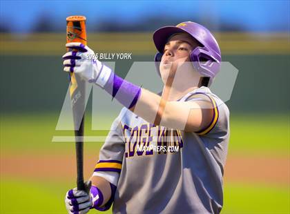 Thumbnail 3 in Grand Saline vs Edgewood photogallery.