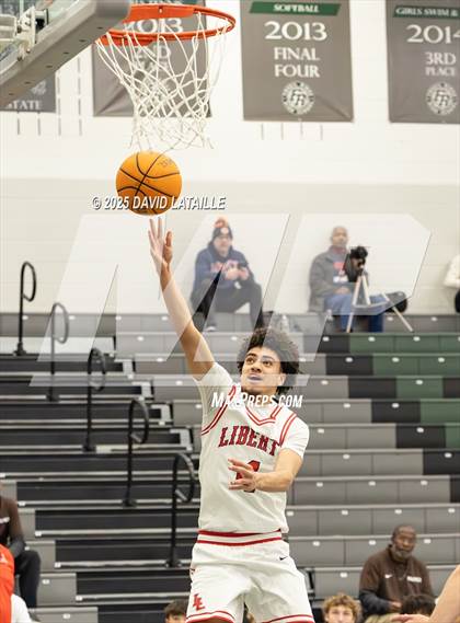 Thumbnail 3 in Windsor @ Liberty photogallery.