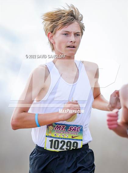 Thumbnail 2 in Mt SAC Invitational (Division 1 - Race 74)  photogallery.