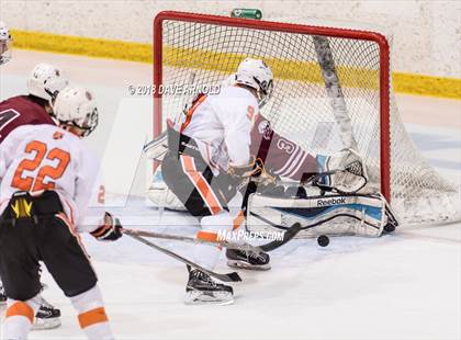Thumbnail 3 in Kimball Union Academy vs Salisbury School (NEPSAC Elite 8 Final) photogallery.