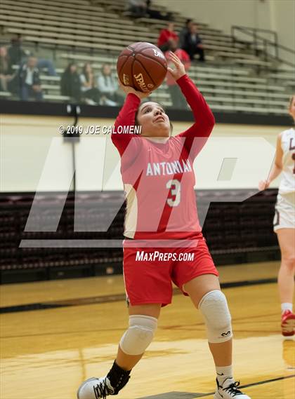 Thumbnail 1 in Lee [Robert E.] vs Antonian Prep photogallery.