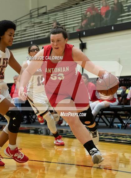 Thumbnail 3 in Lee [Robert E.] vs Antonian Prep photogallery.