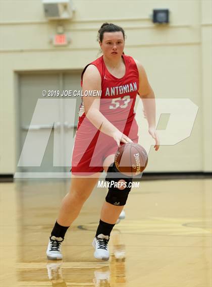 Thumbnail 1 in Lee [Robert E.] vs Antonian Prep photogallery.