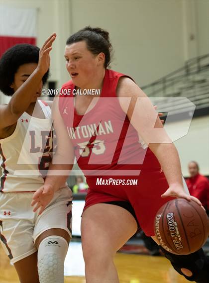Thumbnail 2 in Lee [Robert E.] vs Antonian Prep photogallery.
