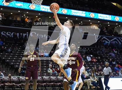 Thumbnail 2 in Christ the King vs Glendale (Bass Pro Shop Tournament of Champions) photogallery.