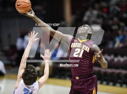 Thumbnail 2 in Christ the King vs Glendale (Bass Pro Shop Tournament of Champions) photogallery.