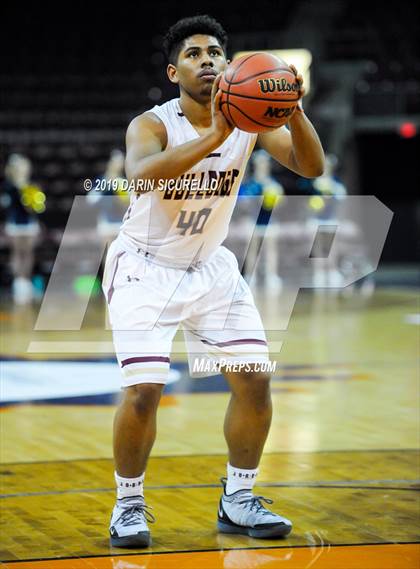 Thumbnail 2 in Winslow vs. Pusch Ridge Christian Academy (AIA 3A Quarterfinal) photogallery.