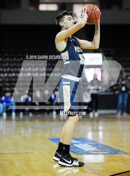 Thumbnail 3 in Winslow vs. Pusch Ridge Christian Academy (AIA 3A Quarterfinal) photogallery.