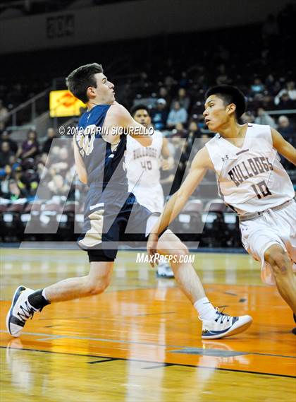 Thumbnail 3 in Winslow vs. Pusch Ridge Christian Academy (AIA 3A Quarterfinal) photogallery.