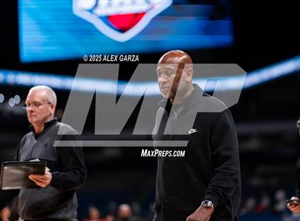 Thumbnail 3 in Boswell vs. Fort Bend Hightower (UIL 6A Basketball Division II Final) photogallery.