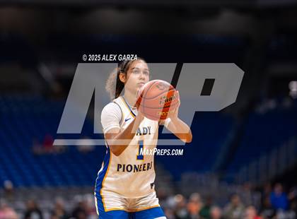 Thumbnail 2 in Boswell vs. Fort Bend Hightower (UIL 6A Basketball Division II Final) photogallery.