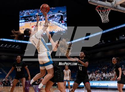 Thumbnail 3 in Boswell vs. Fort Bend Hightower (UIL 6A Basketball Division II Final) photogallery.